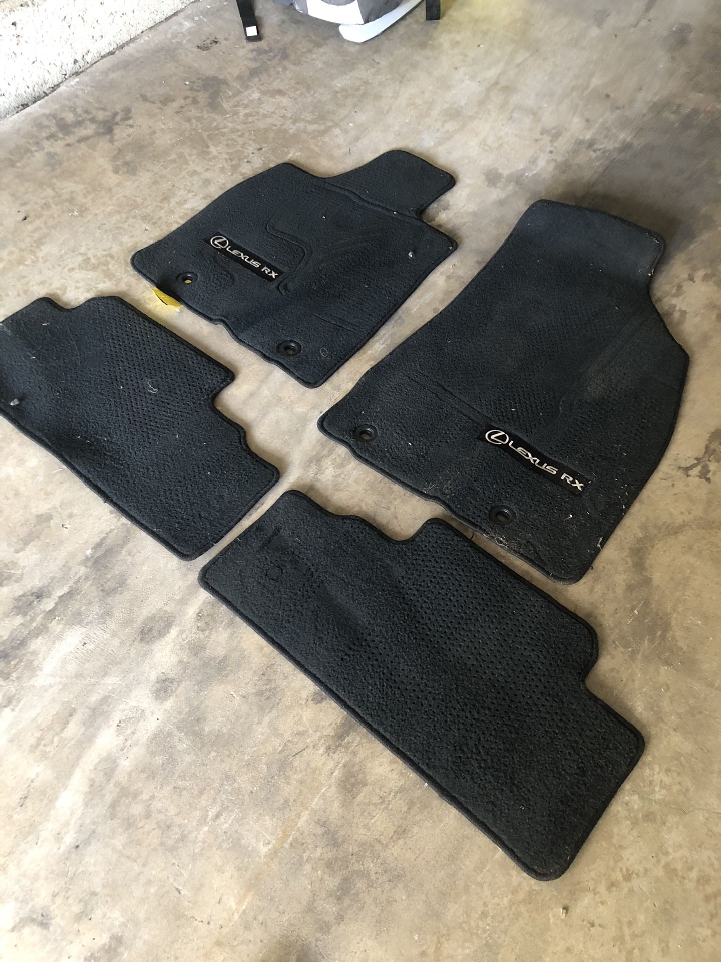 $75 OBO. LEXUS Rx! Not sure of the year!!