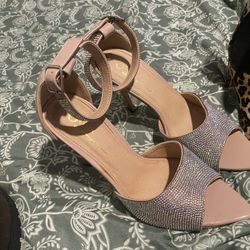 Women’s Heels Size 8