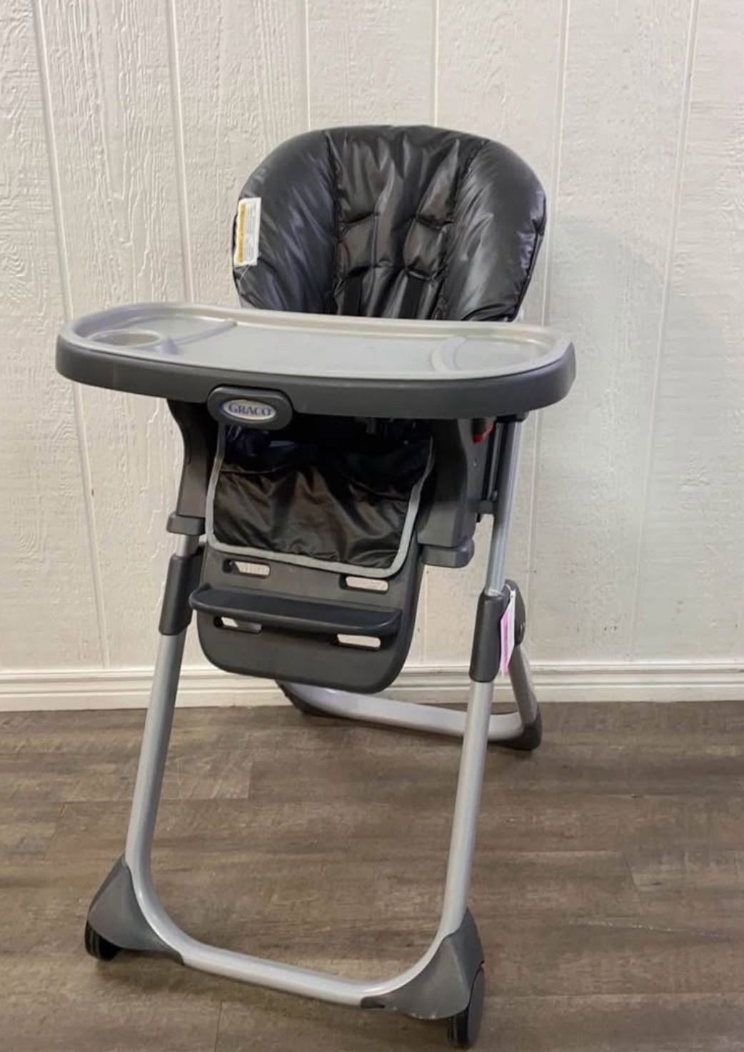 Very Good Graco Duodiner High Chair AND Washable cover