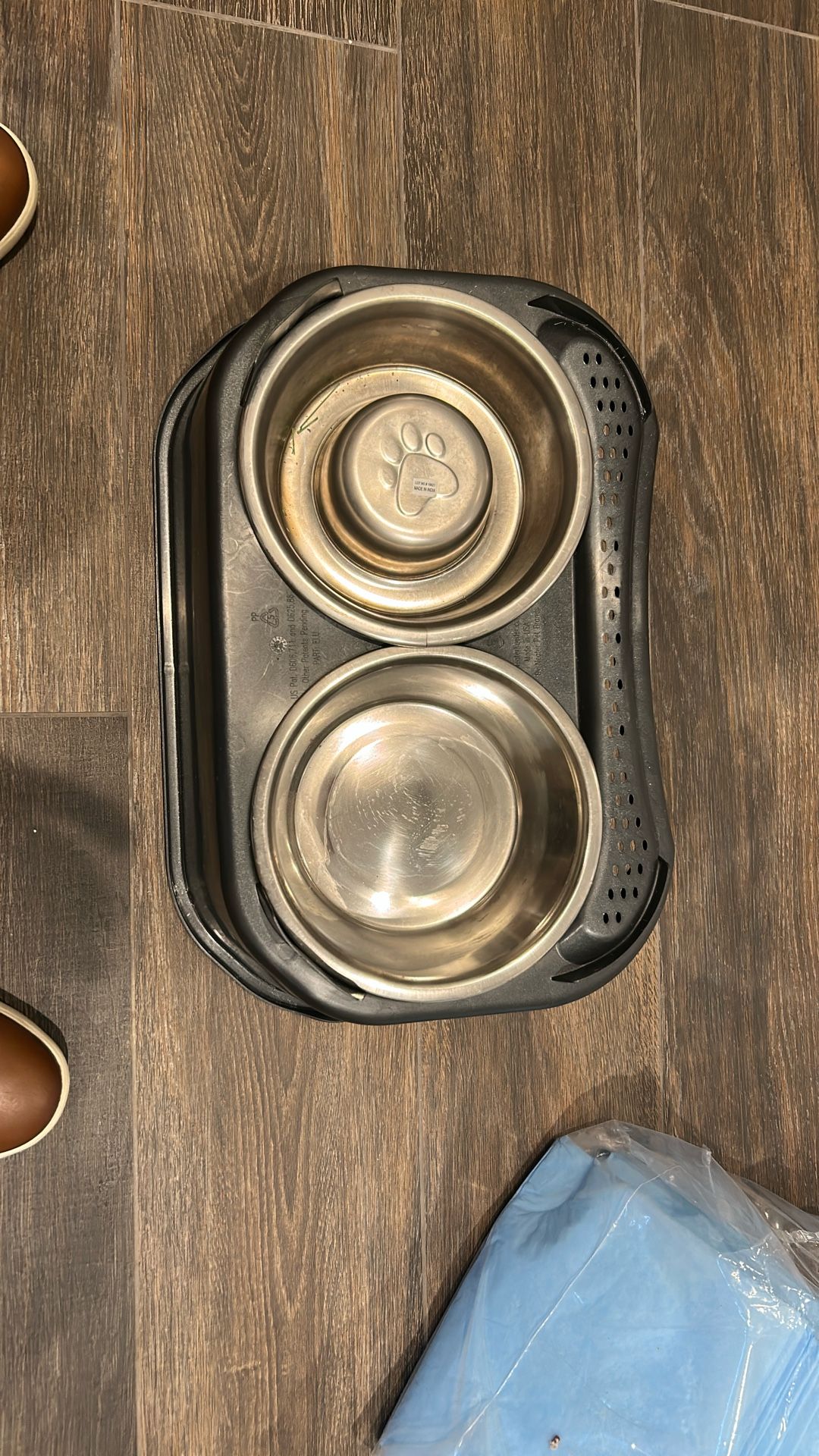 Large dog elevated Food Bowls