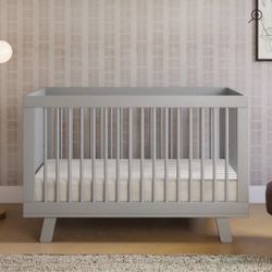 Babyletto Hudson Convertible Crib & Organic Naturepedic  Mattress
