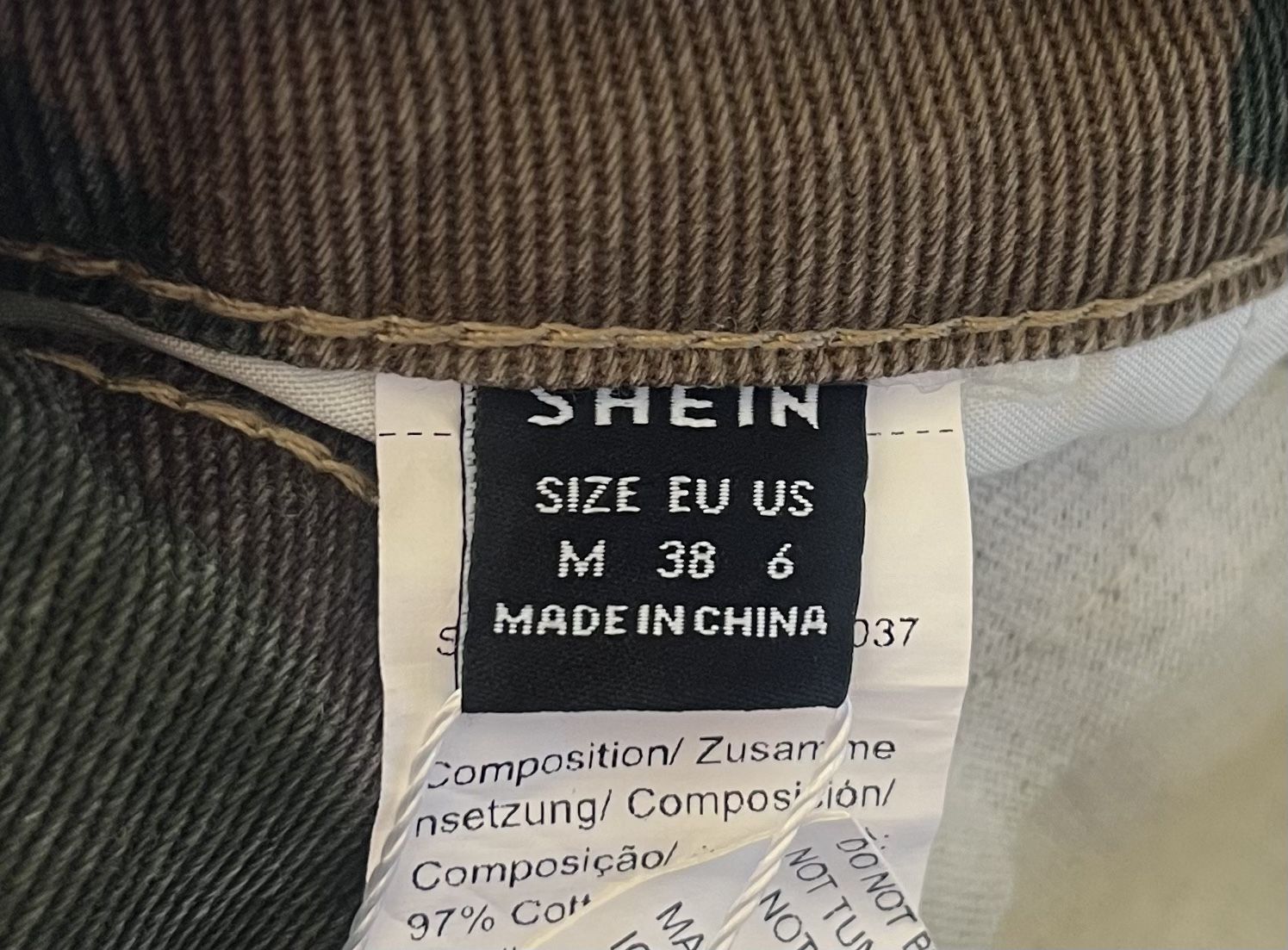 Brand New SHEIN Lady cargo Pants