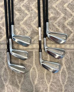 Titleist T150 iron Setv 5-PW w/ MMT 105TX shafts
