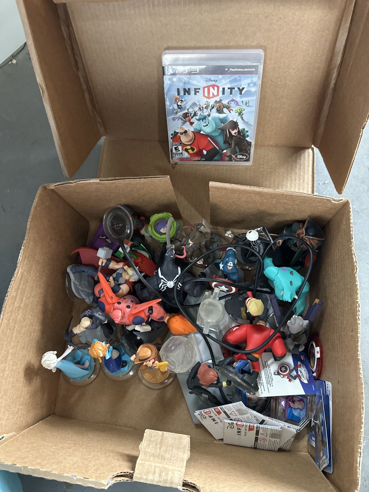 Disney infinity Figurines