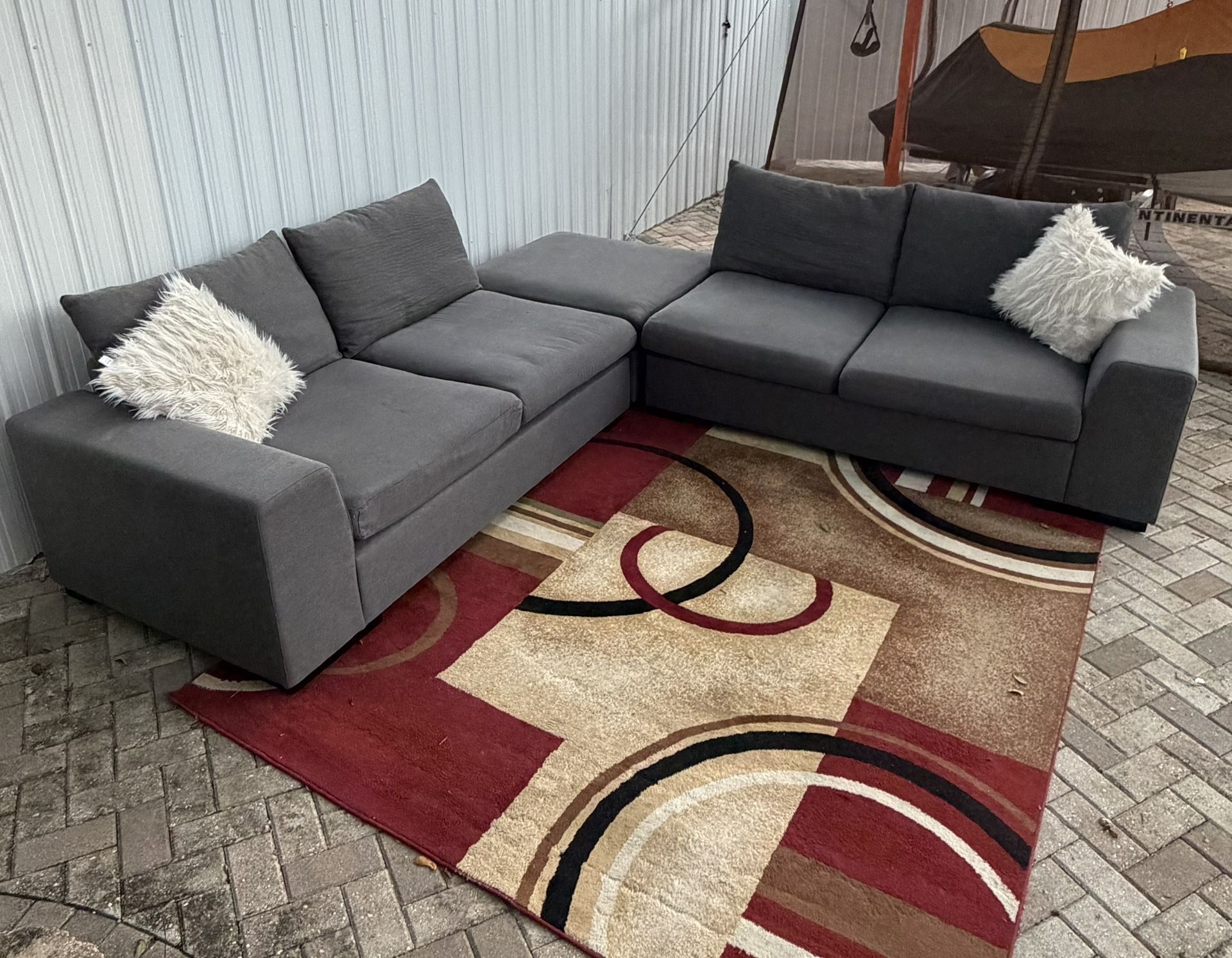 Modern, comfortable and elegant sectional sofa in excellent condition. Delivery available with additional cost. Dark gray color, Price 300$