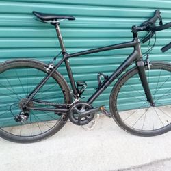 2017  Trek EMonda ALR 5 Road Bike** Vision Carbon Wheelset***