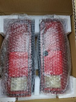 2005 CHEVROLET ASTRO TAIL LIGHTS
