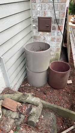 Large ceramic pots