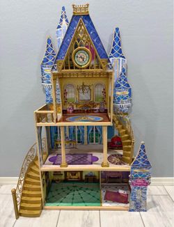 Doll house