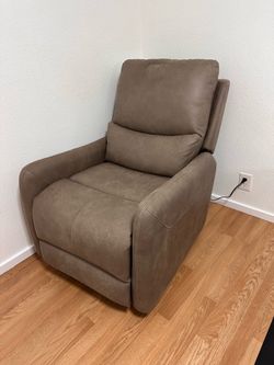Recliner chair/sofa