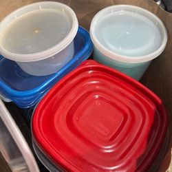 Plastic Tupperware 