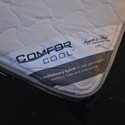 Selling Sofas Sleepers  