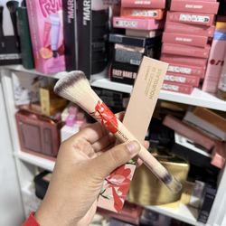 Hourglass  limited edition ambient brush deer FIRM PRICE 💕