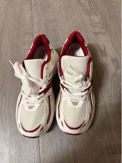 🟧White Red Mesh Athletic Sneakers Size 37 / US 6.5-7🟧