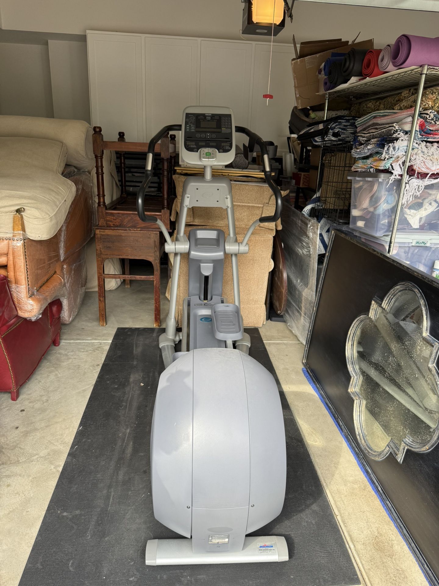 PRECOR EFX 546I Elliptical Machine