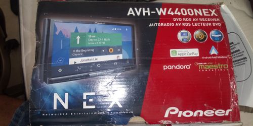 Pioneer tv 7inch gps,bluetooth,hdmi and more