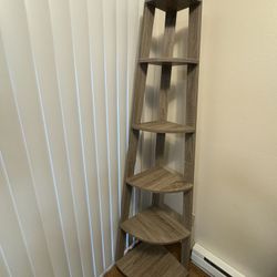 Accent Corner Shelf 