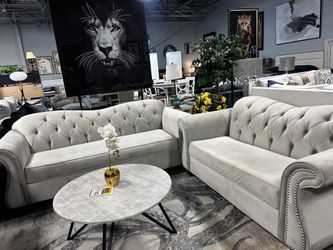 Beautiful sofa loveseat! Easy financing! ☎️🏡❤️