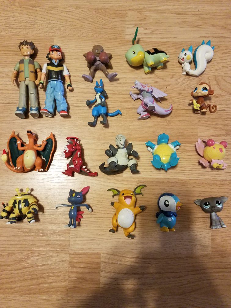 18 piece Pokémon toys looking for offers