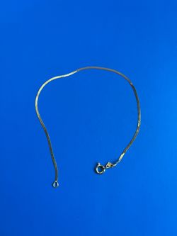 Kids Womens Small 14kt Gold Herringbone Bracelet .49 Grams 7” Inches Authentic Clasp Jewlery