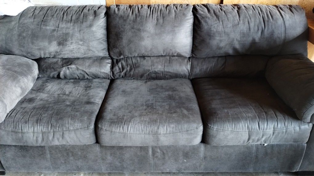 Couch Set