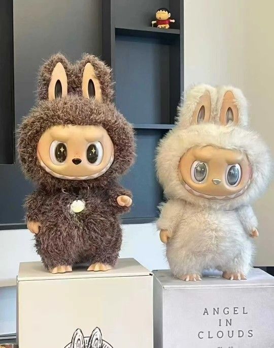 Extra Large Labubu