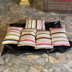 5 Cushion