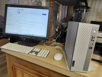 Lenovo IdeaCentre 3 Small Form Factor Desktop PC With 2 Monitors, 2 Keyboards and  a mouse (Intel R 300 Processor 3.90GHz, 8GB DDR4 RAM, 240GB SSD)
