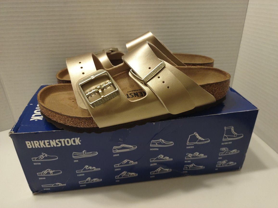 Size 37 Women's Birkenstock Sandals Color Gold Style Arizona Bs Brand New
