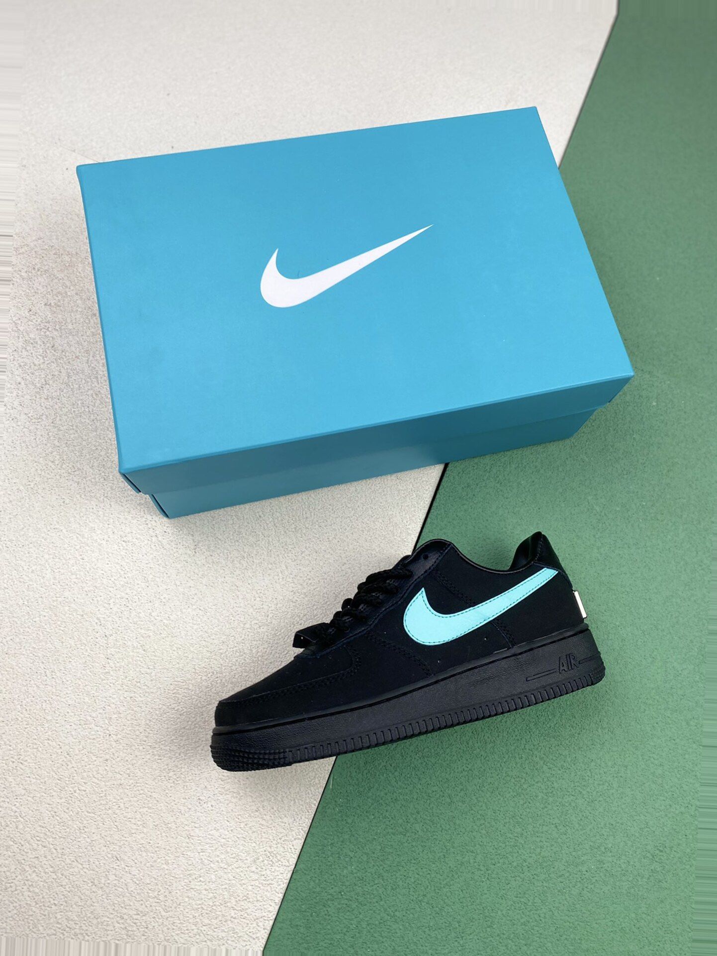 Nike Air Force 1 Low Tiffany Co 97 