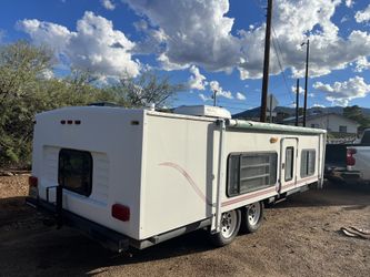 Tow lite Pop Up Trailer
