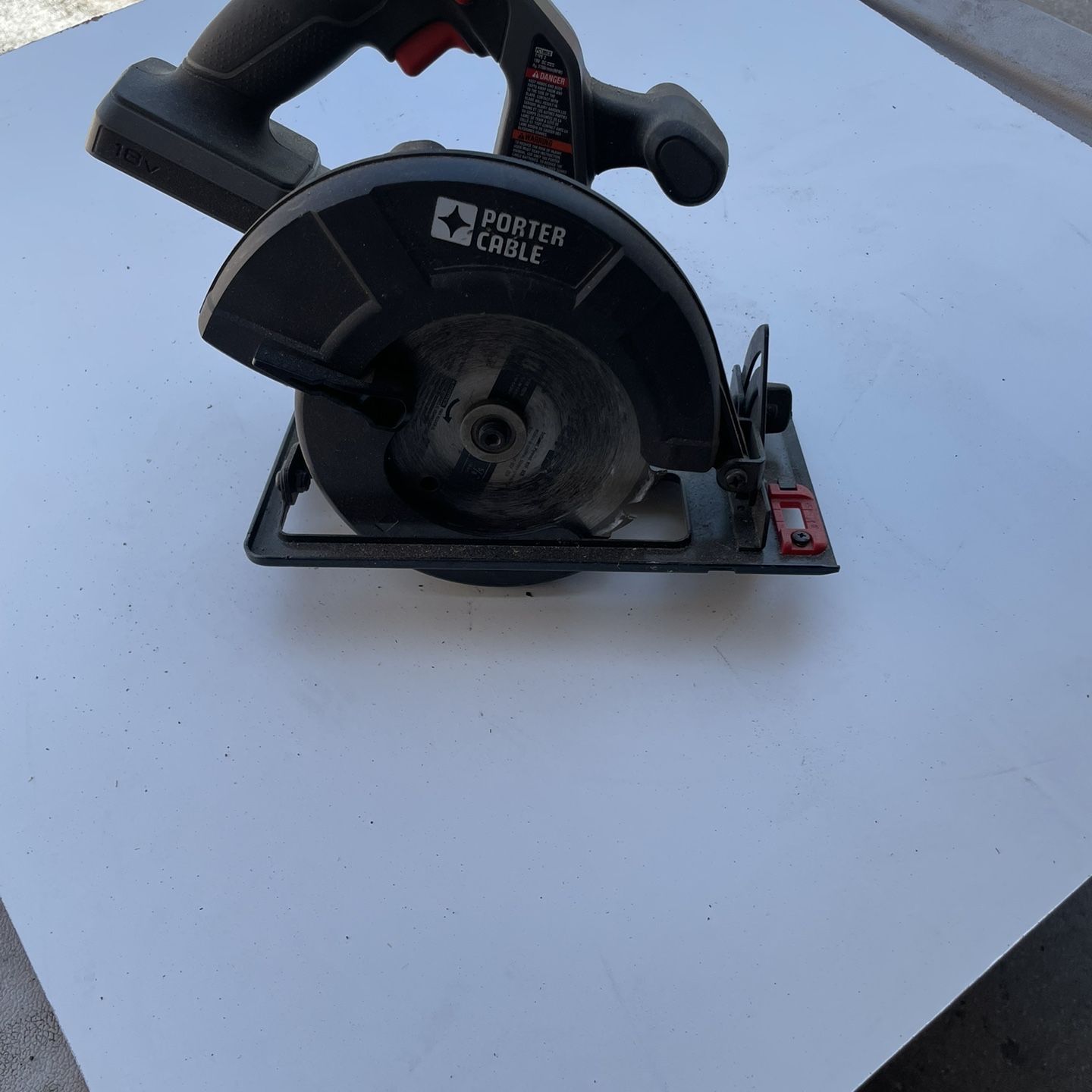 Small Cordless Circular Saw 