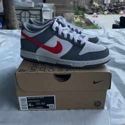 Nike Dunk Low