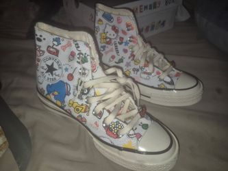 Hello kitty converse new never used, 7.5 women 80$$obo