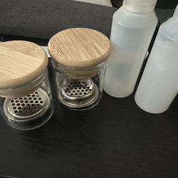 Dappen Dish And Mini Squeeze Bottle