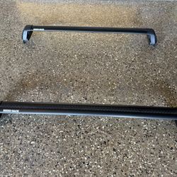 Rhino-Rack Vertex Aero Crossbars (for Honda Civic 10th Gen)