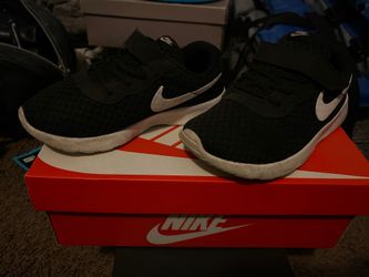 Toddler Nike shoes