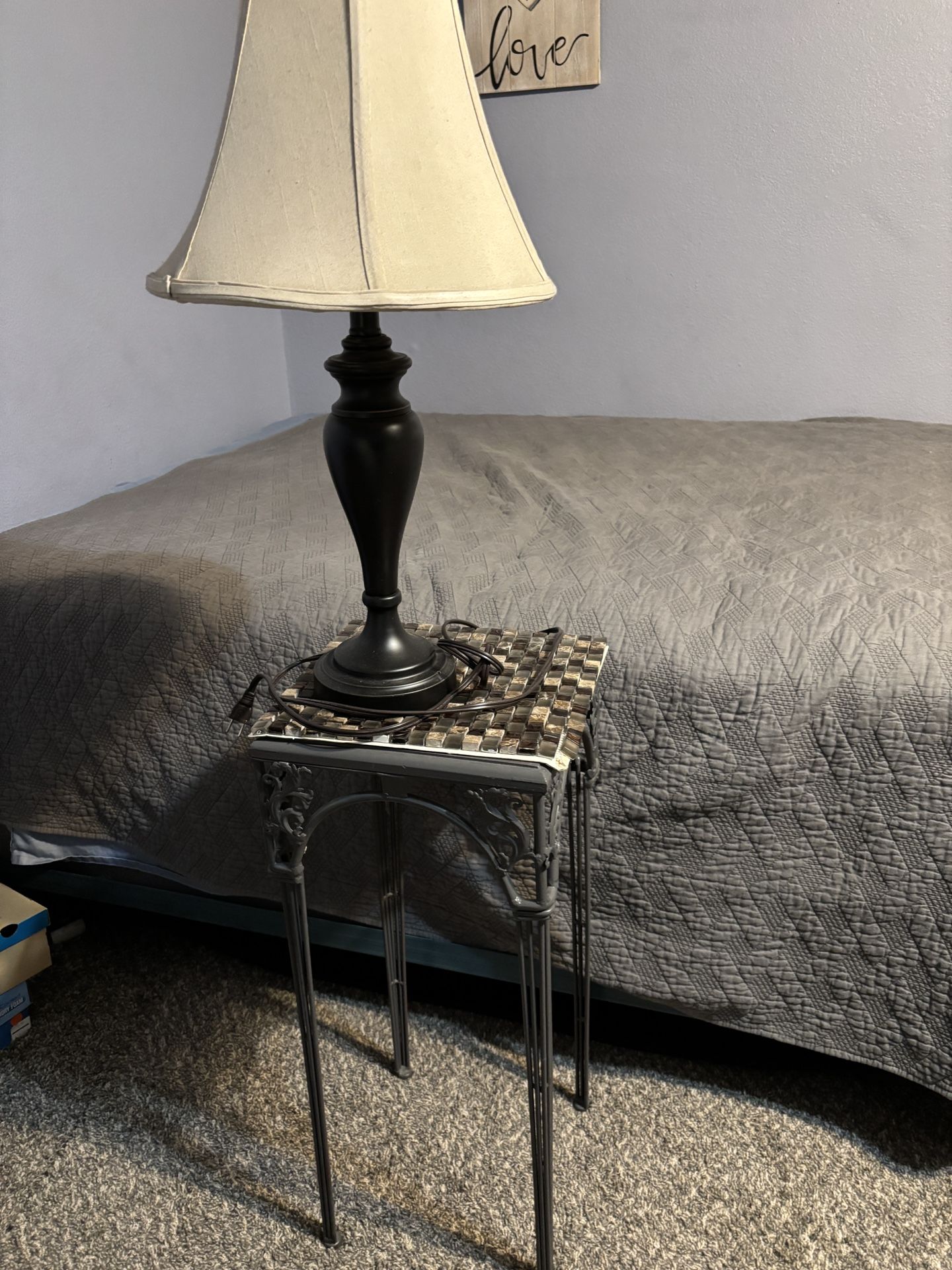 Side Bed Table With Lamp