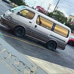 96 Toyota Hiace 