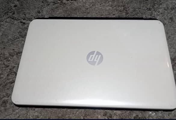CP Laptop 15