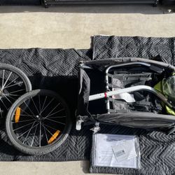 Burly Bee bike trailer