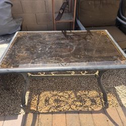 $20 COFFEE TABLE 