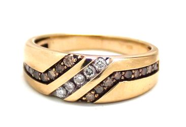 Mens Diamond/10K Gold Wedding Band