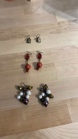Set of 3 earrings amber