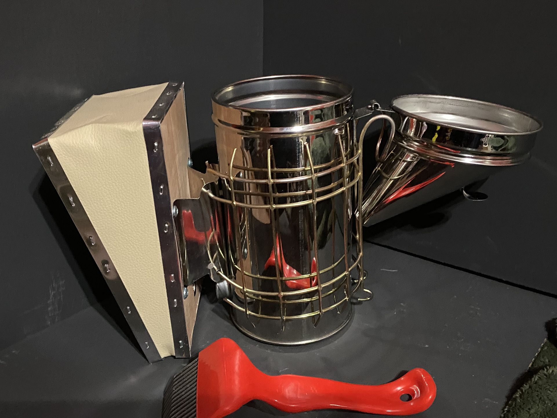 Bee Smoker equipment