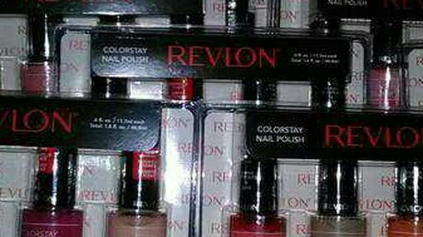 (4) pk. Revlon Nail Polish. New