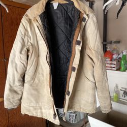 Carhartt Sandstone Duck Work Jacket Quilted Lined Beige/Tan Men’s Size L Vintage Distressed