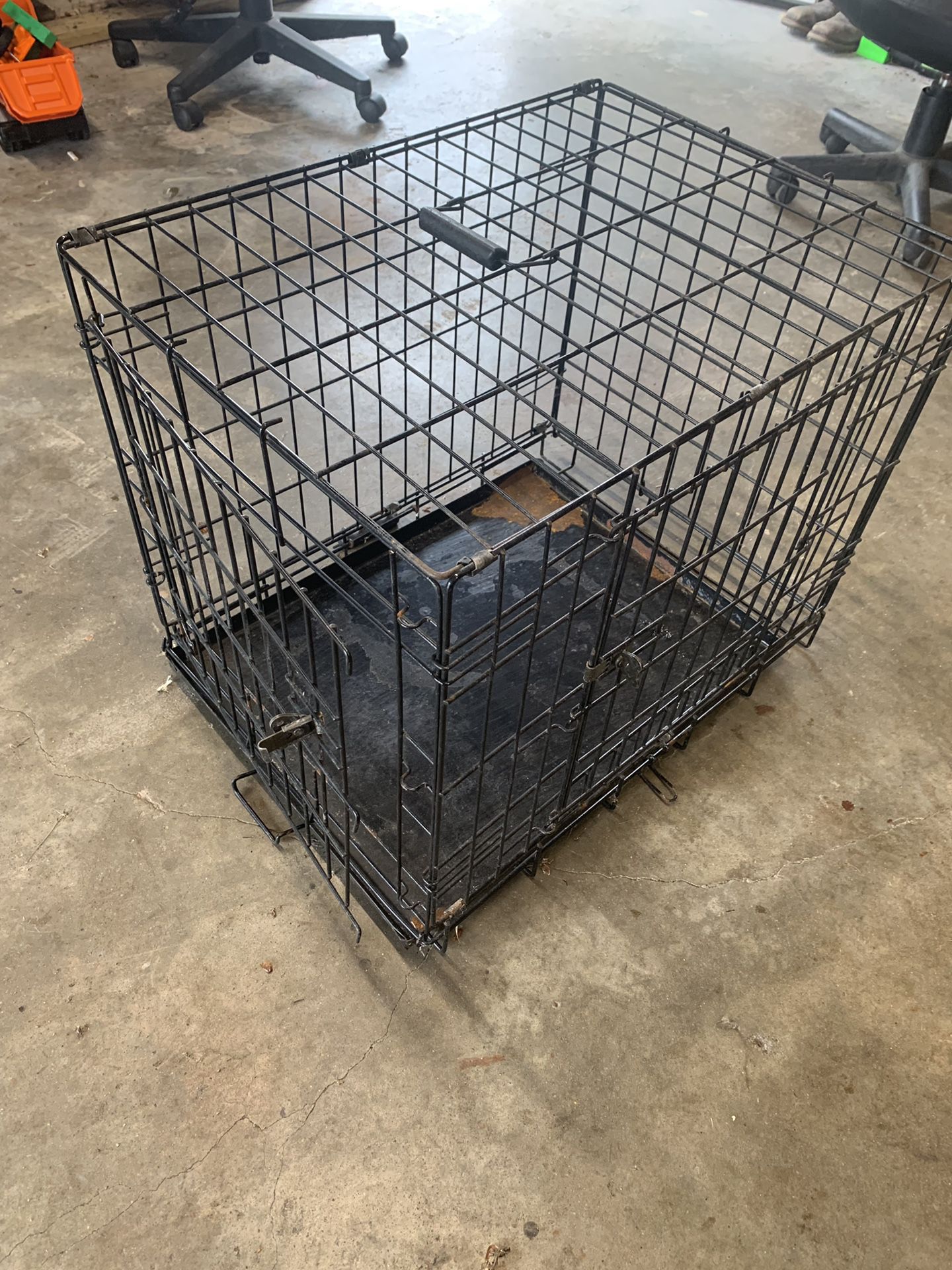 Small/Med Dog Crate