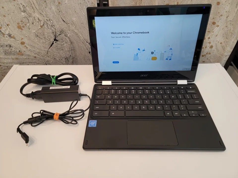 Acer Chromebook R11 11.6" HD Touchscreen
4GB RAM 32GB