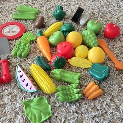 Play Food Pretend Play